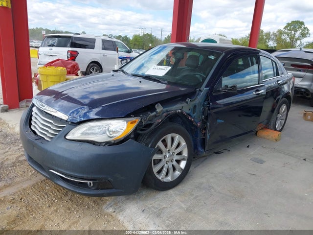 Продаж на аукціоні авто 2013 Chrysler 200 Limited, vin: 1C3CCBCG3DN737716, номер лоту: 44320602