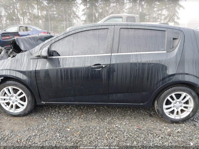 Chevrolet Sonic Lt Auto 2015 1G1JC6SB6F4116827 Image 15