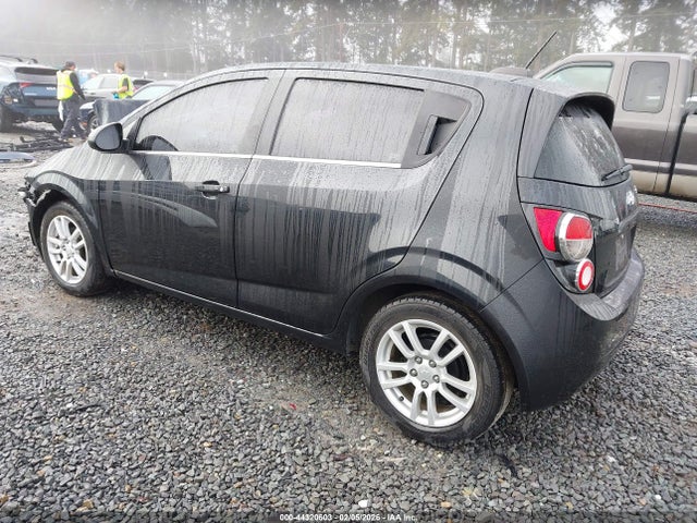 Chevrolet Sonic Lt Auto 2015 1G1JC6SB6F4116827 Image 3