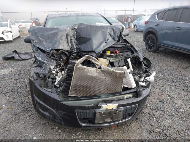 Chevrolet Sonic Lt Auto 2015 1G1JC6SB6F4116827 Image 6