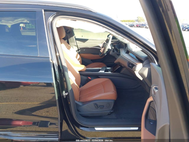 2022 AUDI E-TRON WA1AAAGE1NB005657 Photo 4