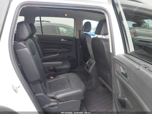 44320628 :رقم المزاد ، 1V2RR2CA0KC545841 vin ، 2019 Volkswagen Atlas 3.6l V6 Sel R-line مزاد بيع