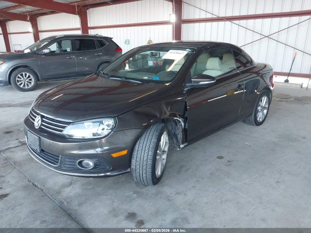 WVWBW8AH4FV004185 Volkswagen Eos Komfort Edition