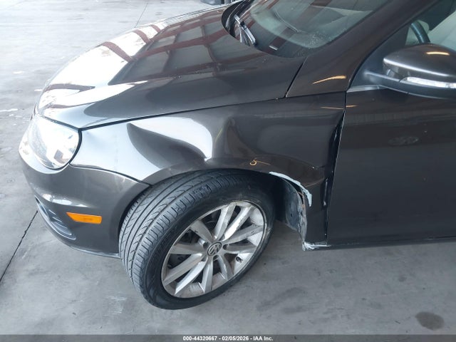 WVWBW8AH4FV004185 Volkswagen Eos Komfort Edition