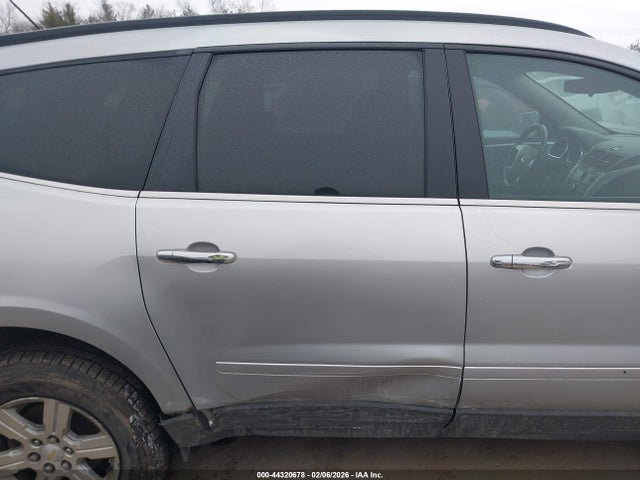 2012 CHEVROLET TRAVERSE 1GNKVGEDXCJ130145 Photo 5