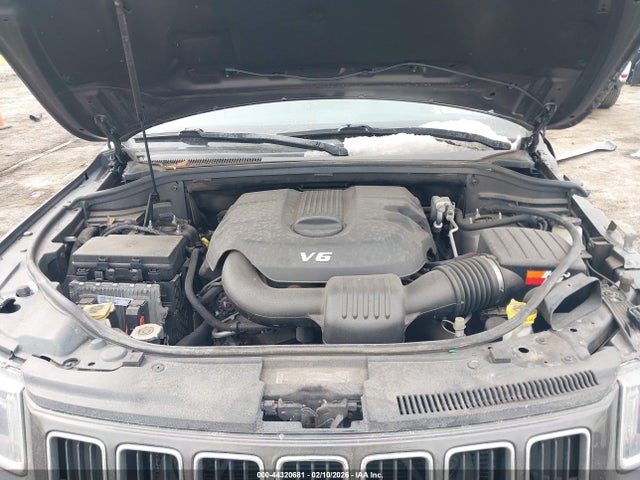 2015 Jeep Grand Cherokee Limited მანქანა იყიდება აუქციონზე, vin: 1C4RJFBG9FC112871, აუქციონის ნომერი: 44320681