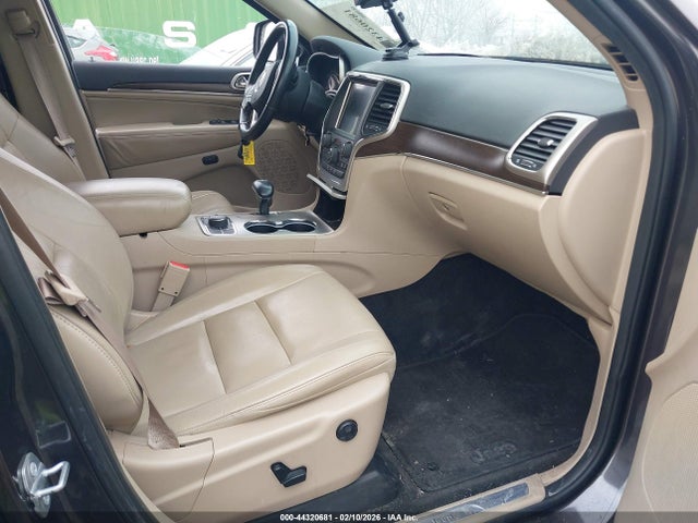 2015 Jeep Grand Cherokee Limited მანქანა იყიდება აუქციონზე, vin: 1C4RJFBG9FC112871, აუქციონის ნომერი: 44320681