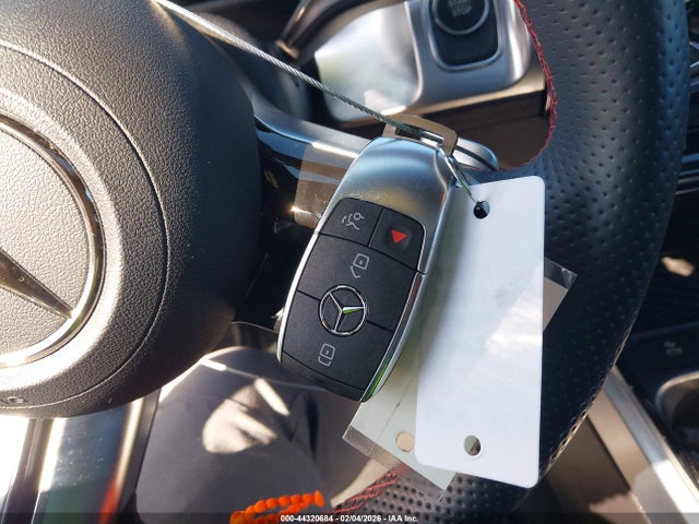 44320684 :رقم المزاد ، W1N9M0CB0RN093619 vin ، 2024 Mercedes-benz Eqb 250 Suv مزاد بيع