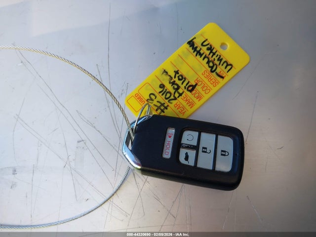 2016 HONDA PILOT 5FNYF5H82GB019587 Photo 10