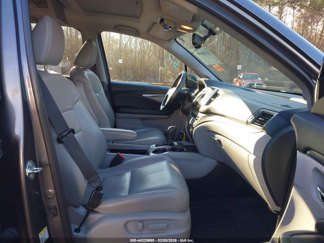 2016 HONDA PILOT 5FNYF5H82GB019587 Photo 4