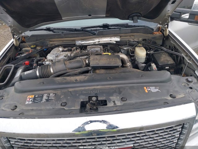 2017 GMC SIERRA 2500HD 1GT12UEY3HF246814 Photo 9