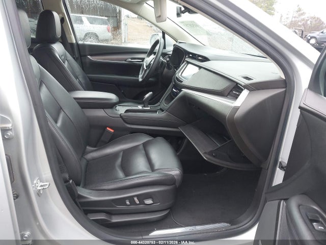 1GYKNCRSXJZ113977 Cadillac XT5 LUXURY