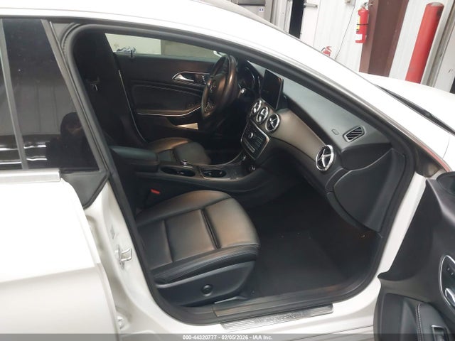 Продажа на аукционе авто 2018 Mercedes-benz Cla 250, vin: WDDSJ4EBXJN559542, номер лота: 44320777