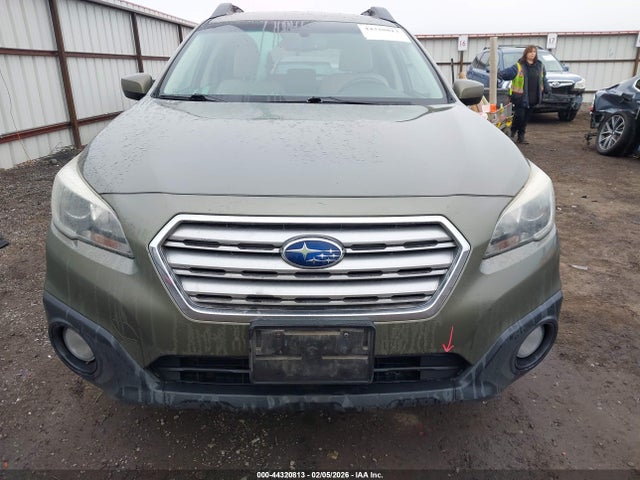 Subaru Outback 2.5i Premium 2015 4S4BSACC9F3321682 Image 12