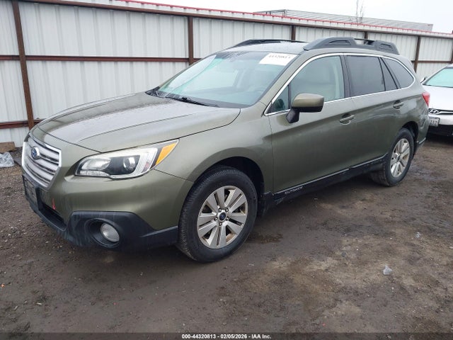 Subaru Outback 2.5i Premium 2015 4S4BSACC9F3321682 Image 2