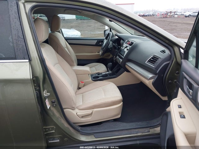 Subaru Outback 2.5i Premium 2015 4S4BSACC9F3321682 Image 5