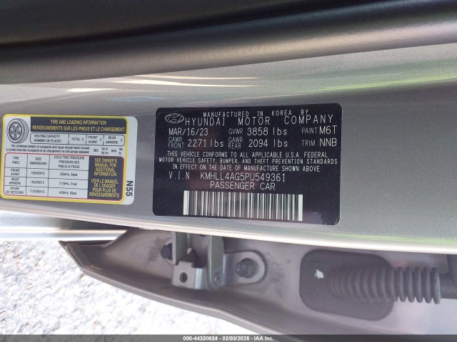 KMHLL4AG5PU549361 Hyundai ELANTRA SE