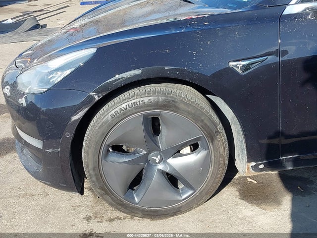 5YJ3E1EB3JF070769 Tesla Model 3 Long Range/performance