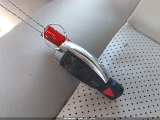 2010 MERCEDES-BENZ E 350 WDDHF5GB2AA211305 Photo 10