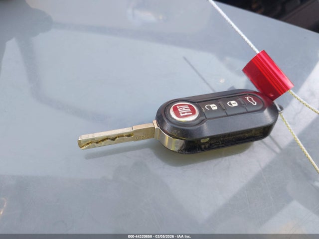 2015 FIAT 500E 3C3CFFGE3FT603363 Photo 10