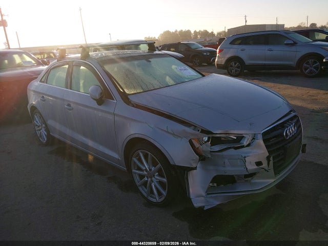 2016 AUDI A3 WAUE8GFF1G1067601 Photo 0