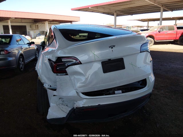 44320871 :رقم المزاد ، 7SAYGDEE6SF276992 vin ، 2025 Tesla Model Y Long Range Dual Motor All-wheel Drive مزاد بيع