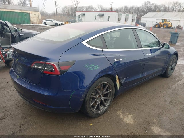 2018 TESLA MODEL 3 5YJ3E1EA0JF031788 Photo 3