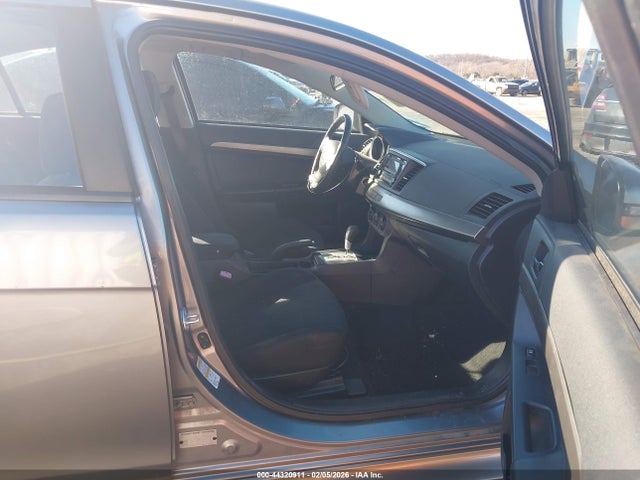 2015 MITSUBISHI LANCER JA32U2FU1FU005422 Photo 4
