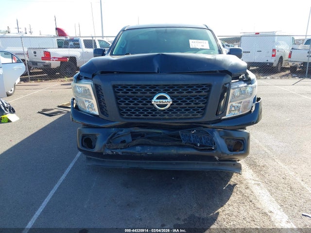 1N6AA1R79HN517882 Nissan TITAN S