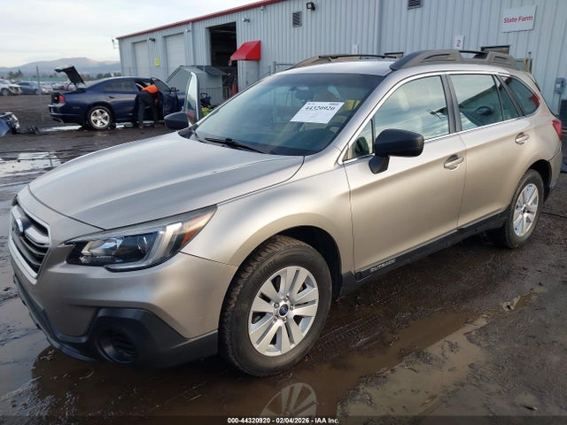 Subaru Outback 2.5i 2018 4S4BSAAC3J3383378 Image 2