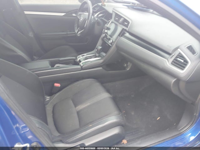 Продажа на аукционе авто 2020 Honda Civic Sport, vin: 2HGFC2F82LH543913, номер лота: 44320925