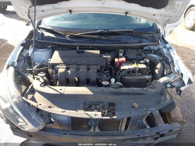 3N1AB7AP5HL662791 Nissan SENTRA SV