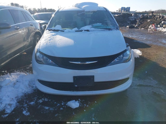 Продаж на аукціоні авто 2023 Chrysler Voyager Lx, vin: 2C4RC1CG7PR574799, номер лоту: 44320982