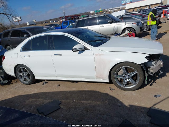 Aukcja sprzedaży 2017 Mercedes-benz E 300, vin: WDDZF4JB5HA027607, numer aukcji: 44320994