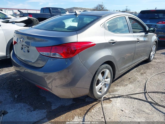 Продажа на аукционе авто 2013 Hyundai Elantra Gls, vin: 5NPDH4AE4DH390184, номер лота: 44320995