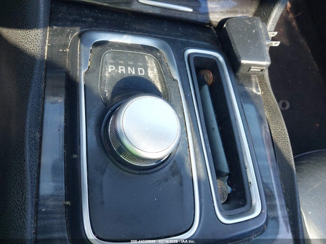 2C3CCAAG5GH161119 Chrysler 300 Limited
