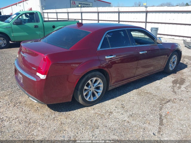 2C3CCAAG5GH161119 Chrysler 300 Limited
