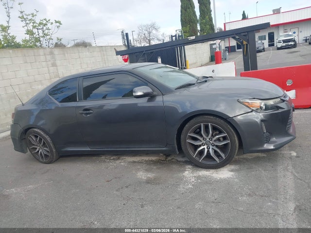 Scion TC 2016 JTKJF5C71GJ018383 Image 13