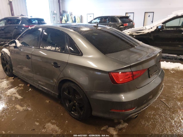2016 AUDI A3 WAUB8GFF9G1099215 Photo 2