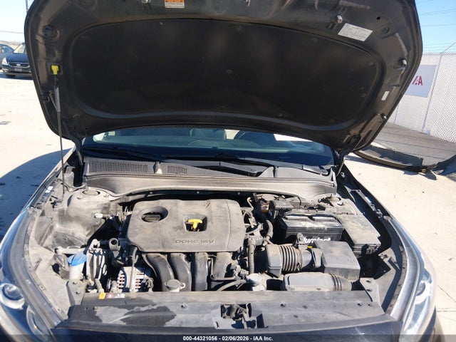 44321056 :رقم المزاد ، 3KPF24AD4KE137045 vin ، 2019 Kia Forte Lxs مزاد بيع