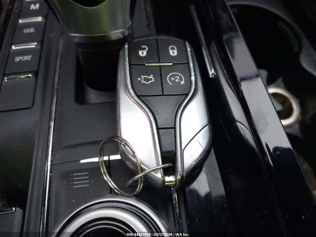 Продажа на аукционе авто 2017 Maserati Ghibli S Q4, vin: ZAM57RTL1H1227470, номер лота: 44321079