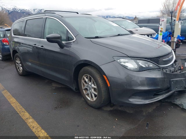 2020 CHRYSLER VOYAGER 2C4RC1DG8LR265156
