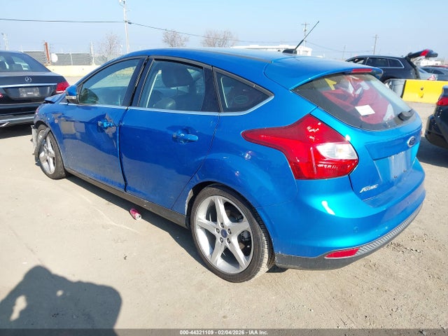 Ford Focus Titanium 2014 1FADP3N29EL210861 Image 3