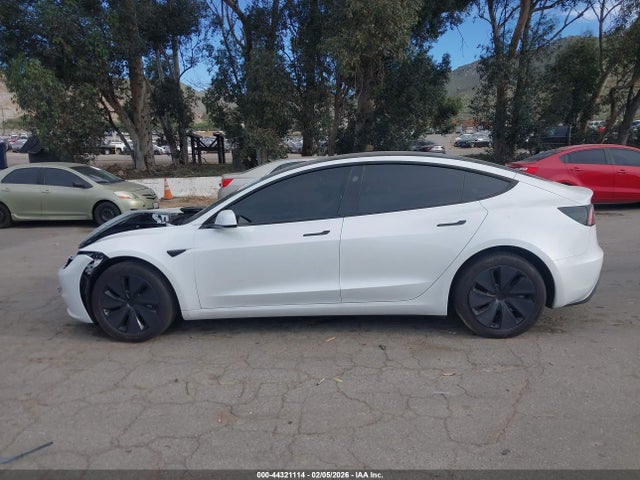Продаж на аукціоні авто 2025 Tesla Model 3 Long Range Rear-wheel Drive/standard Rear-wheel Drive, vin: 5YJ3E1EA8SF905502, номер лоту: 44321114