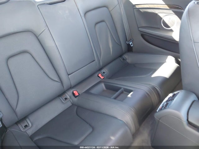 2014 Audi S5 3.0t Premium Plus მანქანა იყიდება აუქციონზე, vin: WAUVGAFR7EA028471, აუქციონის ნომერი: 44321124