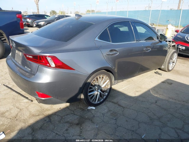 Lexus IS 250 2015 JTHBF1D21F5046455 Image 4