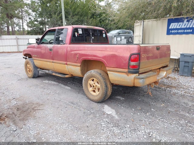 1997 DODGE RAM 1500 3B7HF13Y5VG802250 Photo 2