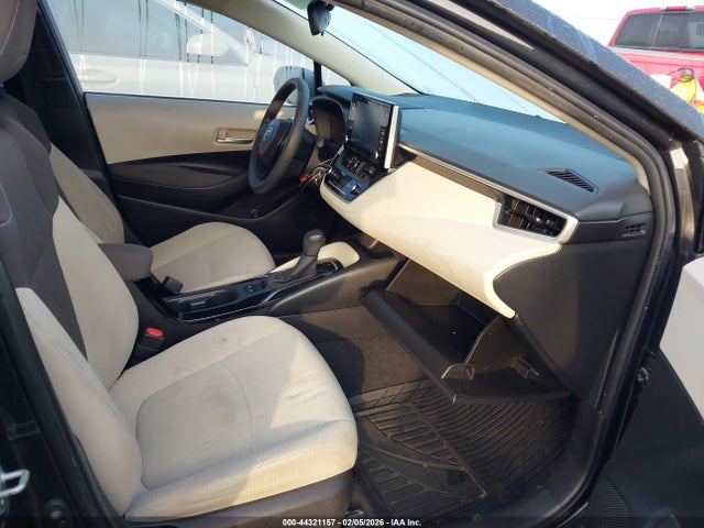 JTDEPRAE6LJ059116 Toyota COROLLA LE