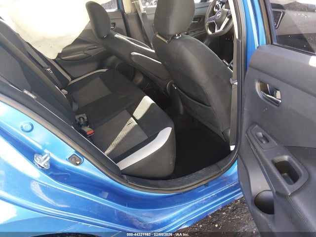 3N1CN8EVXLL801742 Nissan Versa Sv Xtronic Cvt