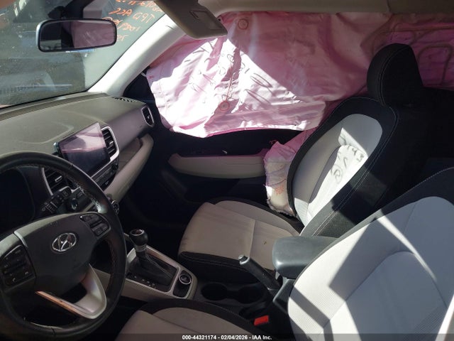 Hyundai Venue Sel 2022 KMHRC8A33NU207595 Image 5